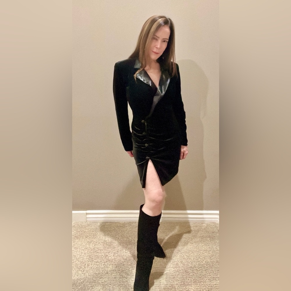 ASHLEY PARK Velvet Blazer Dress